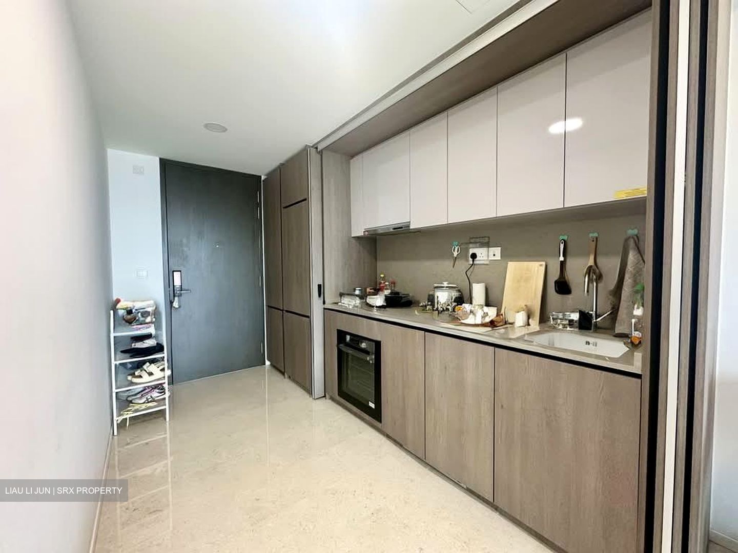 Avenue South Residence (D3), Apartment #556197231